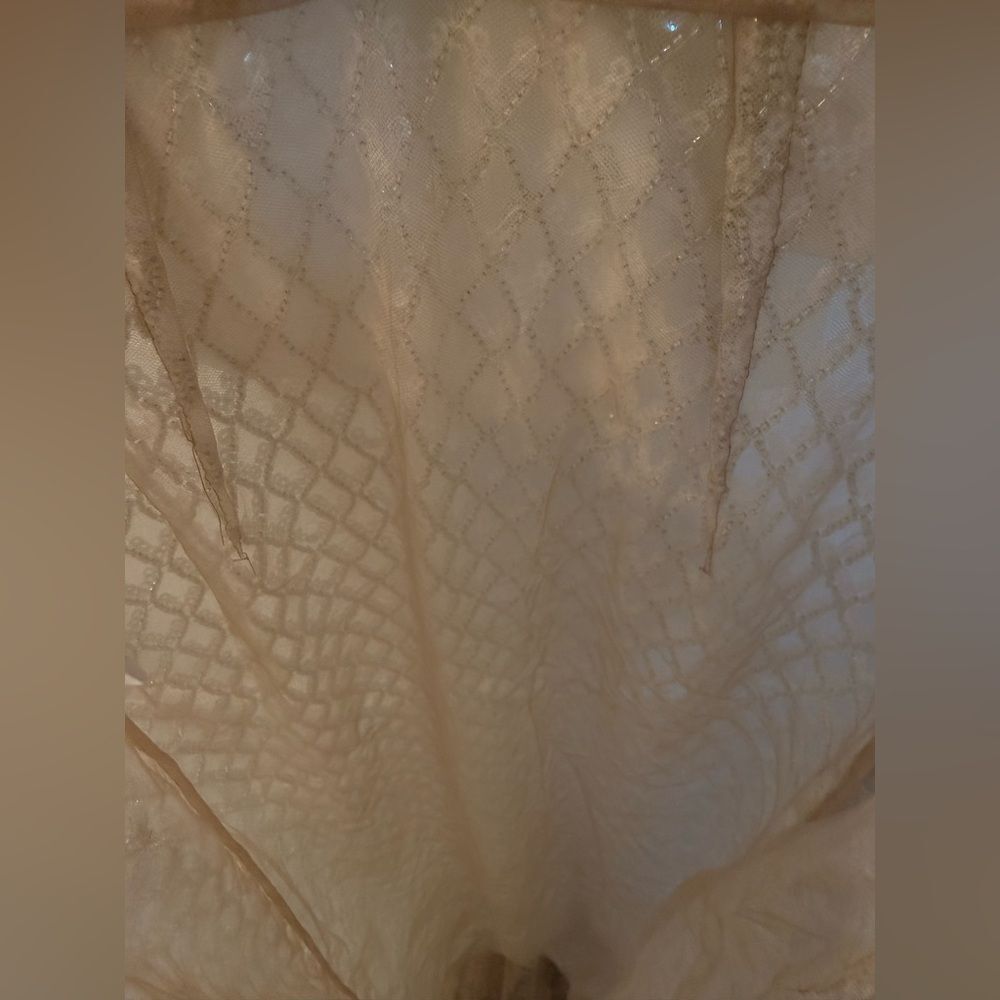 NWOT BRONX AND BANCO Liora Bridal Gown , Elegant Silver Evening Gown with Bow - Picture 15 of 16